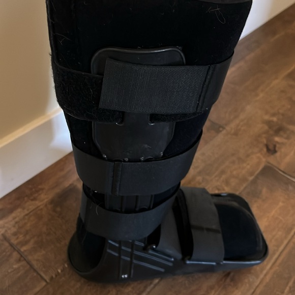 Like New Unisex Adult DJ Orthopedic Black Full Foot Cast Walking Boot - Picture 11 of 12